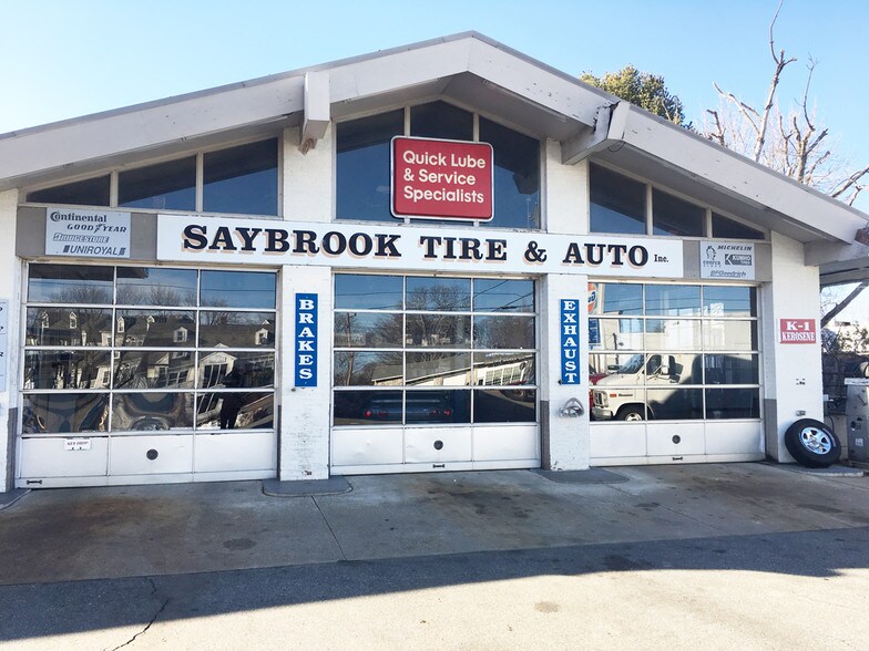 621 Boston Post Rd, Old Saybrook, CT à vendre - Photo du bâtiment - Image 1 de 19