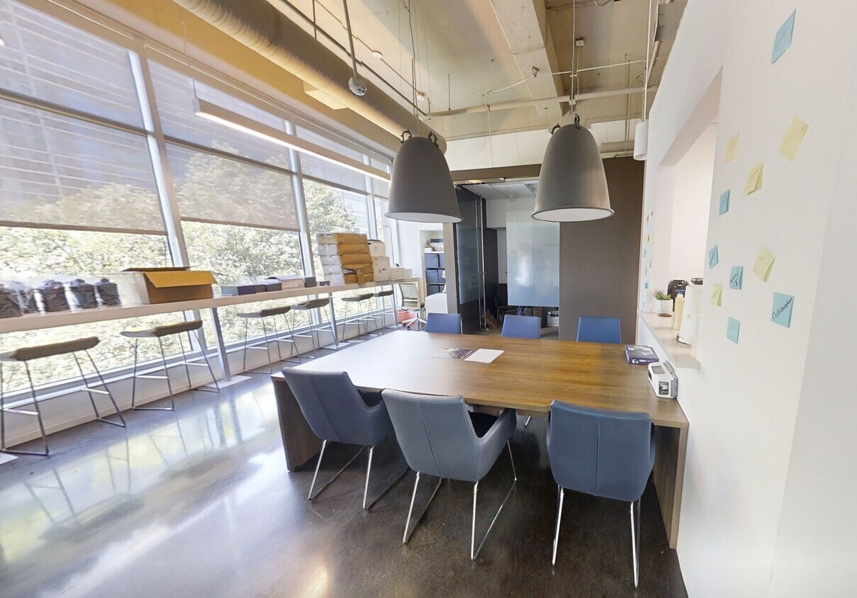 400 W Peachtree, Atlanta, GA 30308 - Unité 200 - - Photo intérieure - Image 2 of 7