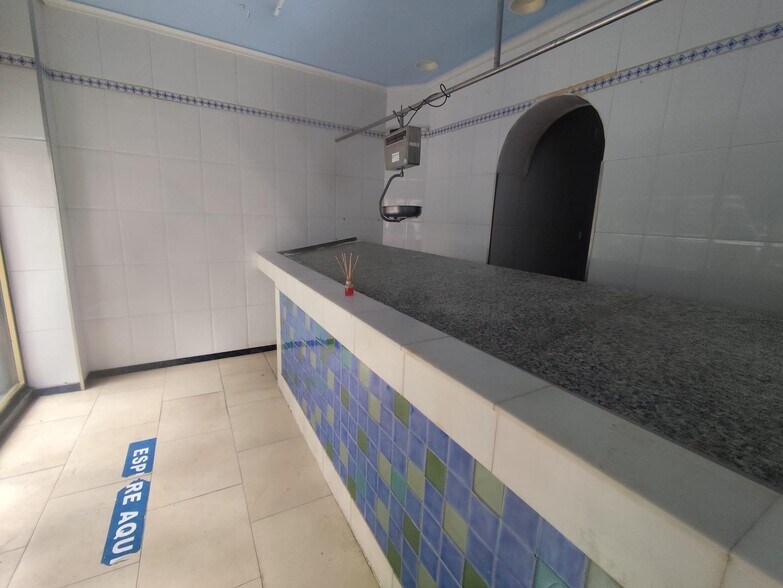 Retail in Córdoba for lease - Interior Photo - Image 2 of 6