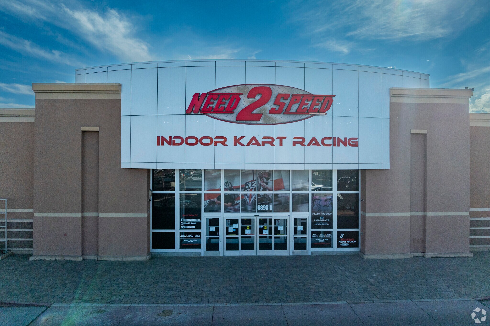 6895 Sierra Center Pky, Reno, NV à louer Photo principale- Image 1 de 29