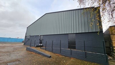 23 Laker Rd, Rochester à louer - Photo du bâtiment - Image 2 de 4