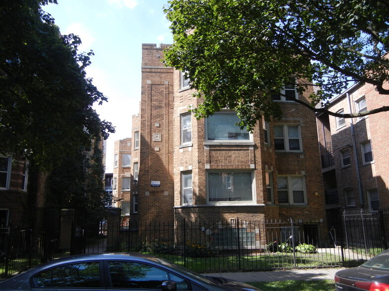 8214-8216 S Ingleside Ave, Chicago, IL for sale - Building Photo - Image 1 of 1