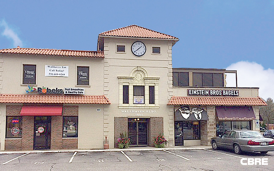 1650 W Market St, Akron, OH for lease - Building Photo - Image 1 of 8