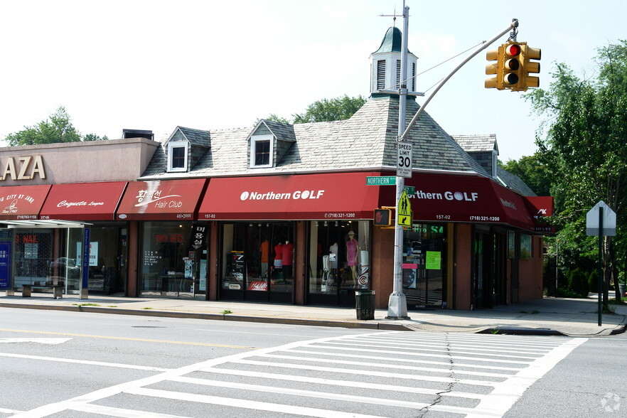 15702-15712 Northern Blvd, Flushing, NY for sale - Primary Photo - Image 1 of 1