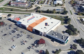 Plus de détails pour 850 N Bell Blvd, Cedar Park, TX - Commerce de détail à louer