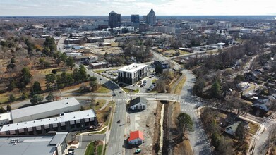 1013 Battleground Ave, Greensboro, NC for lease Aerial- Image 2 of 5