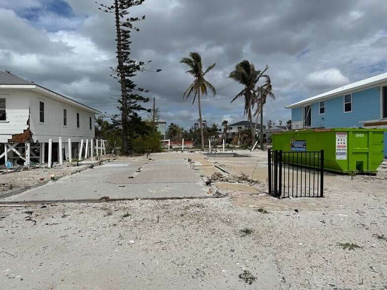 61 Flamingo St, Fort Myers, FL à vendre - Autre - Image 3 de 7