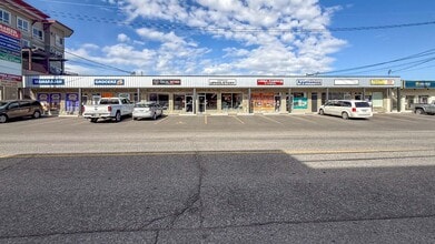 160-168 Asher Rd, Kelowna, BC for lease Interior Photo- Image 2 of 13