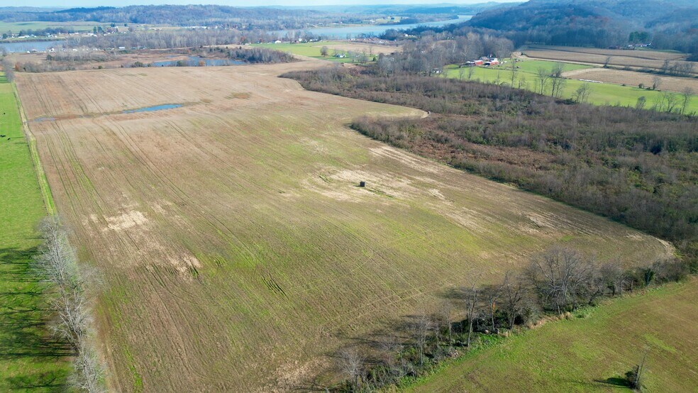 16498 Graham Station Road, Letart, WV à vendre - Vidéo sur l’inscription commerciale - Image 2 de 11