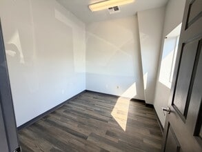 16547 US Highway 19, Hudson, FL à louer Photo intérieure- Image 2 de 10