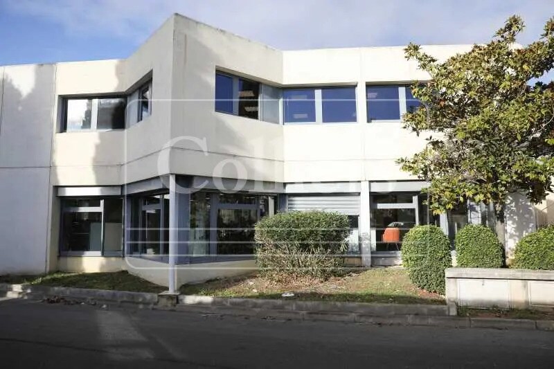 2 Chemin De La Frescoule, Vitrolles à louer - Photo du bâtiment - Image 2 de 14