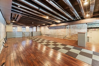 19 Fulton St, New York, NY for lease Interior Photo- Image 2 of 8
