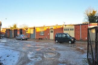 Plus de détails pour 10-12 Feckenham Rd, Astwood Bank - Industriel à vendre
