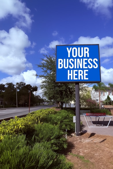 4815 N Nebraska Ave, Tampa, FL à louer - Photo du bâtiment - Image 3 de 17