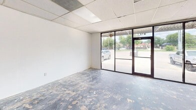 6220 Binz Engleman Rd, San Antonio, TX for lease Interior Photo- Image 2 of 5