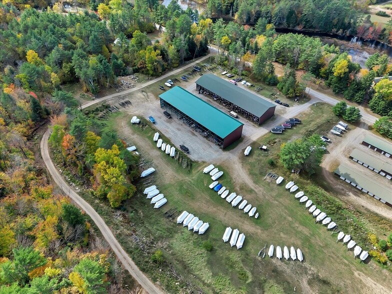 11 Town Shed Rd, Brant Lake, NY à vendre - Aérien - Image 2 de 5