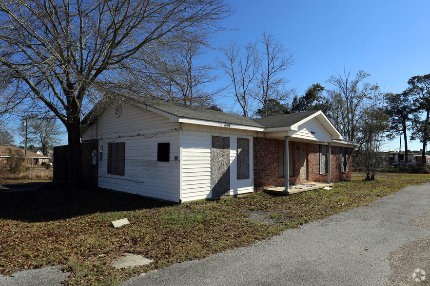 6608 Washington Ave, Ocean Springs, MS à vendre - Photo principale - Image 1 de 1