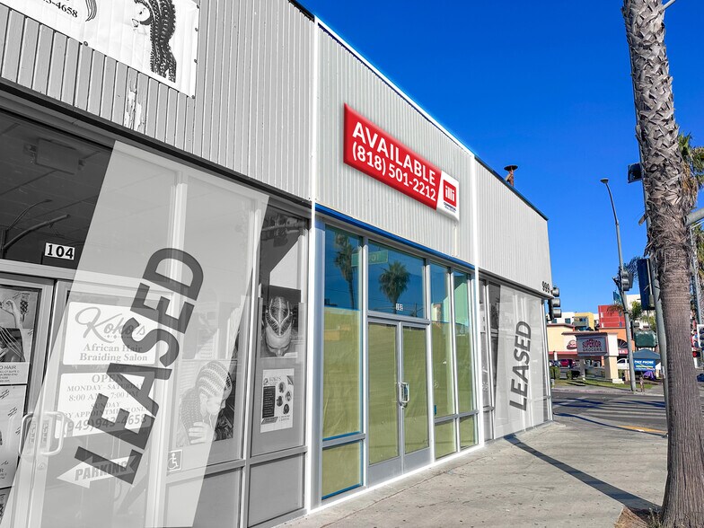 999 Long Beach Blvd, Long Beach, CA à louer - Photo du bâtiment - Image 2 de 6