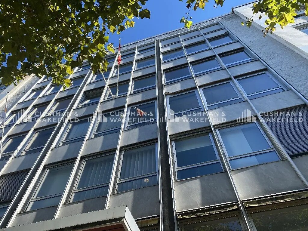 Office in Strasbourg for sale Building Photo- Image 1 of 12