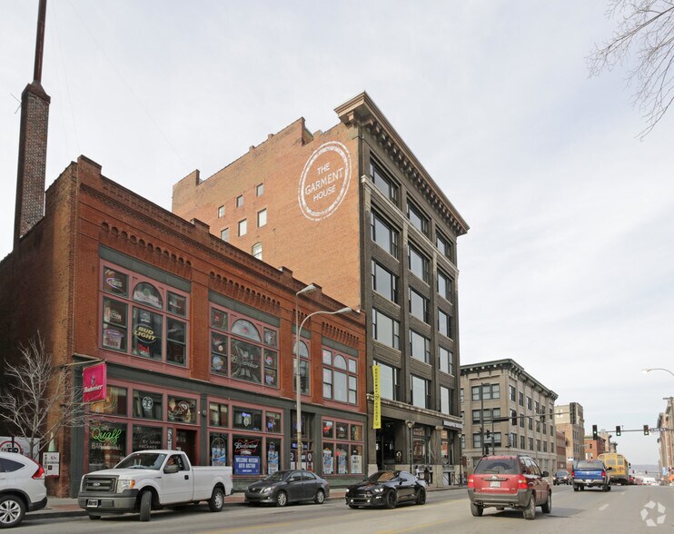 1000 Broadway Blvd, Kansas City, MO à louer - Photo du bâtiment - Image 3 de 90