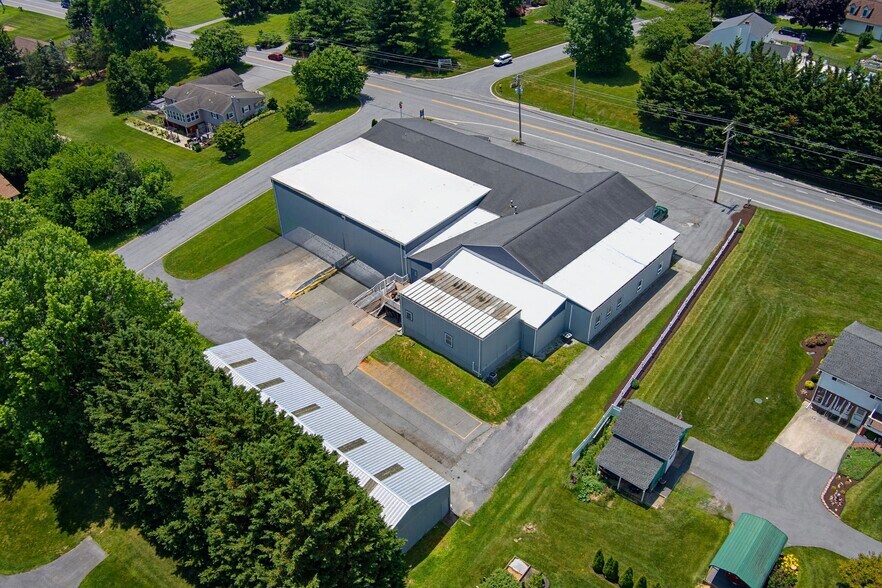 1584 Deer Park Rd, Finksburg, MD à louer - Photo du bâtiment - Image 2 de 45