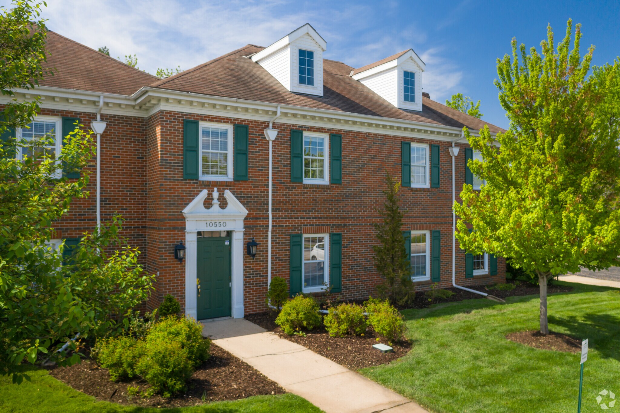 10550 Marty St, Overland Park, KS à louer Photo principale- Image 1 de 12