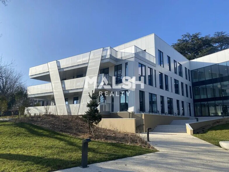 Bureau dans Limonest à vendre - Photo du bâtiment - Image 3 de 16