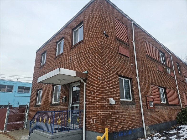 1 Endicott Ave, Johnson City, NY for sale - Building Photo - Image 2 of 6