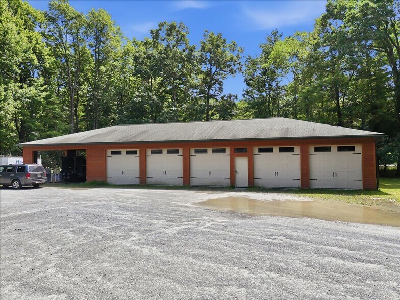 424 PA-390, Tafton, PA à vendre - Photo du bâtiment - Image 3 de 41