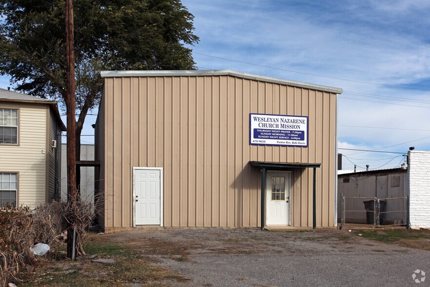 109 SW 11th St, Lawton, OK à vendre - Photo du bâtiment - Image 2 de 9