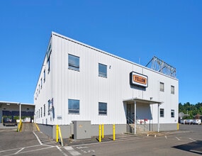 12855 48th Ave S, Tukwila, WA for lease Building Photo- Image 2 of 8