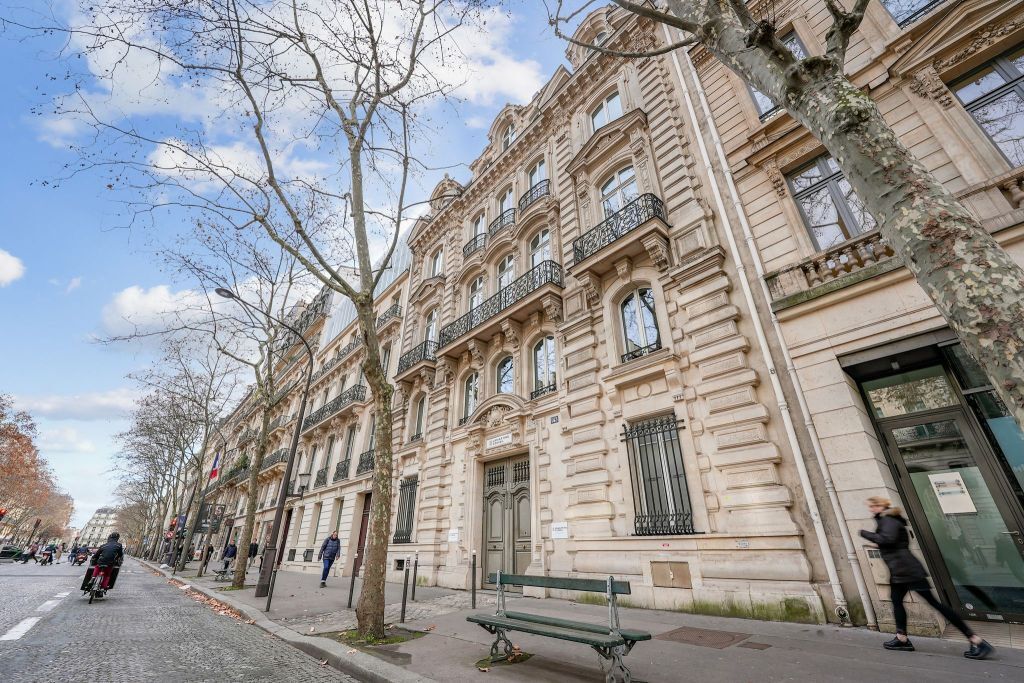 143 Boulevard Haussmann, Paris for lease Building Photo- Image 1 of 10