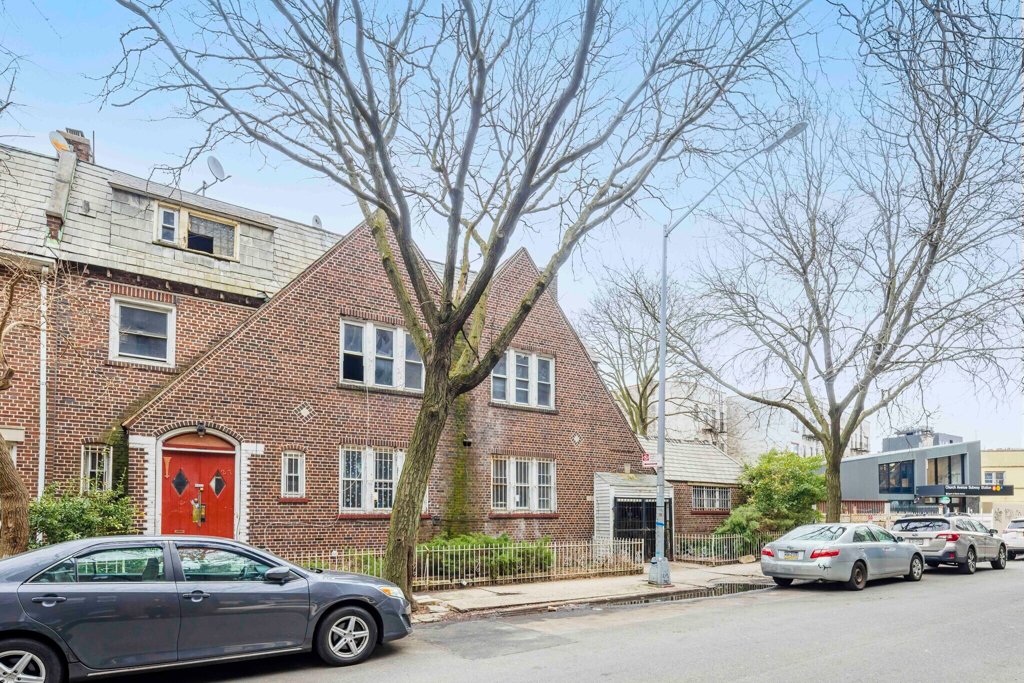 27 E 18th St, Brooklyn, NY à vendre Photo principale- Image 1 de 12