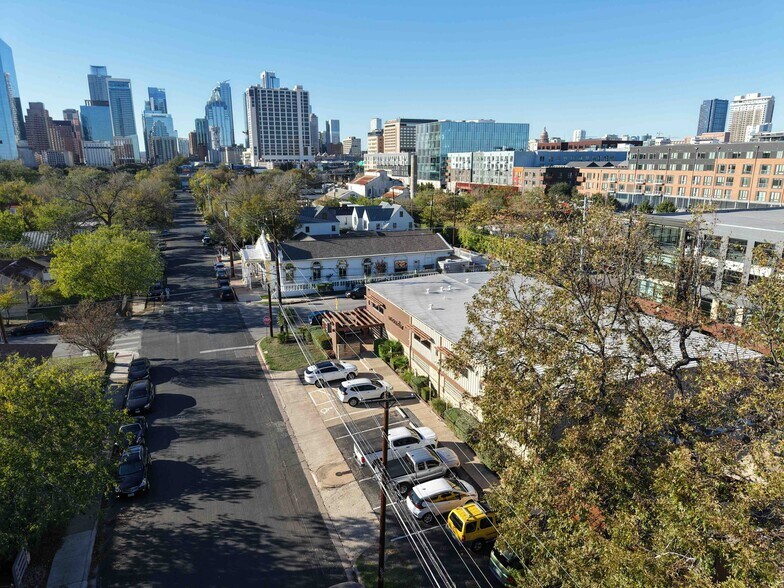 1200 E 3rd St, Austin, TX à louer - Aérien - Image 3 de 12