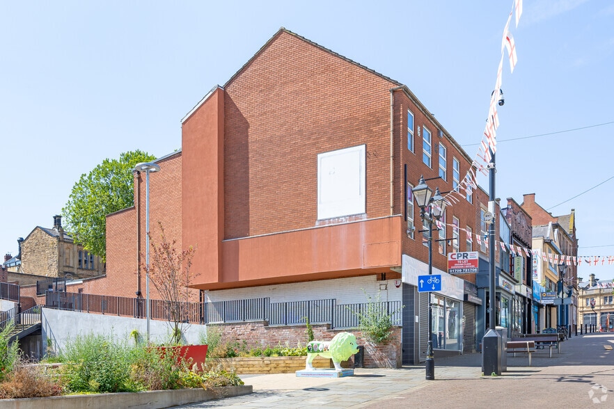 15 High St, Rotherham for lease - Building Photo - Image 2 of 2