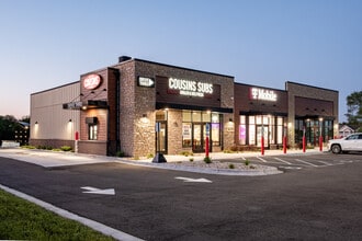 1424-1432 US Highway 51, Stoughton, WI à louer Photo du bâtiment- Image 1 de 8