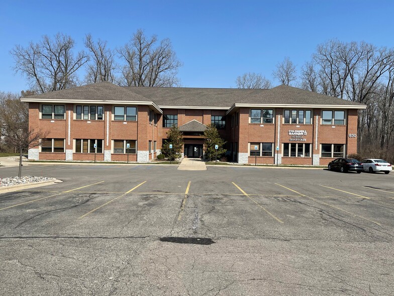 830 W Lake Lansing Rd, East Lansing, MI for sale - Building Photo - Image 1 of 1