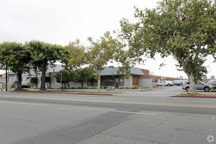 17000 S Vermont Ave, Gardena, CA à louer - Photo principale - Image 1 de 9