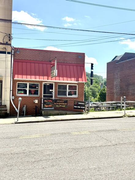 114 E Lincoln Ave, Mc Donald, PA for sale - Building Photo - Image 2 of 35