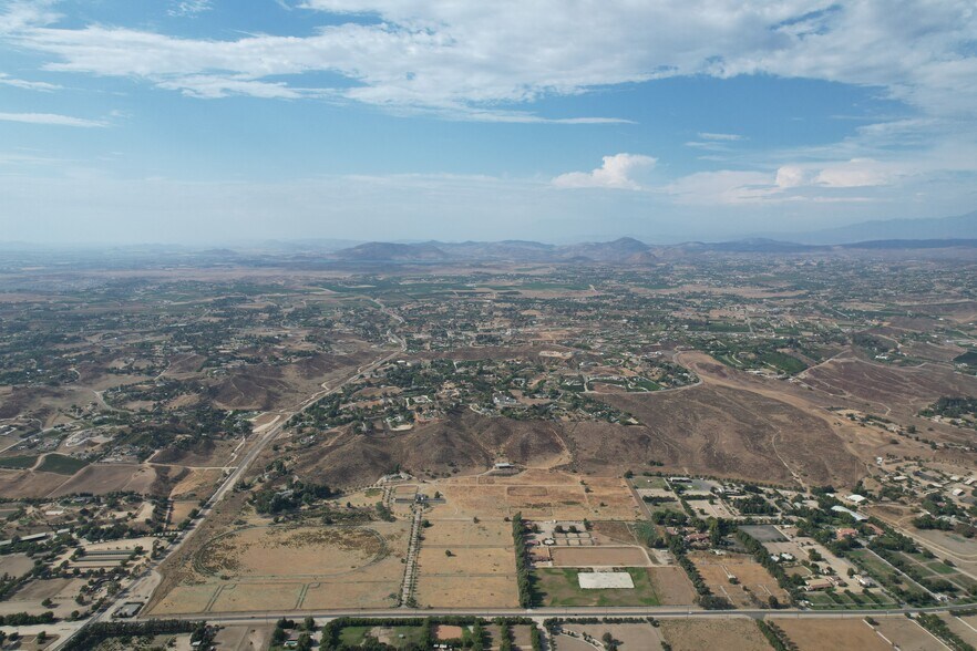 De Portola & Anza Road, Temecula, CA for sale - Aerial - Image 3 of 6