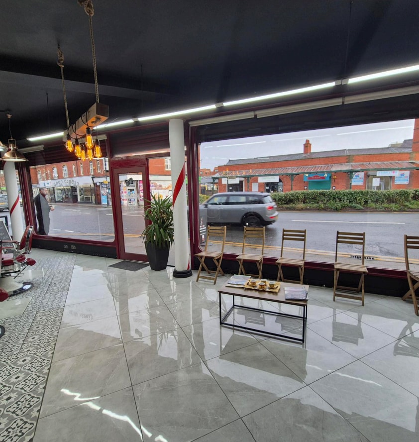 24 Grange Rd, Wirral for lease Interior Photo- Image 1 of 2