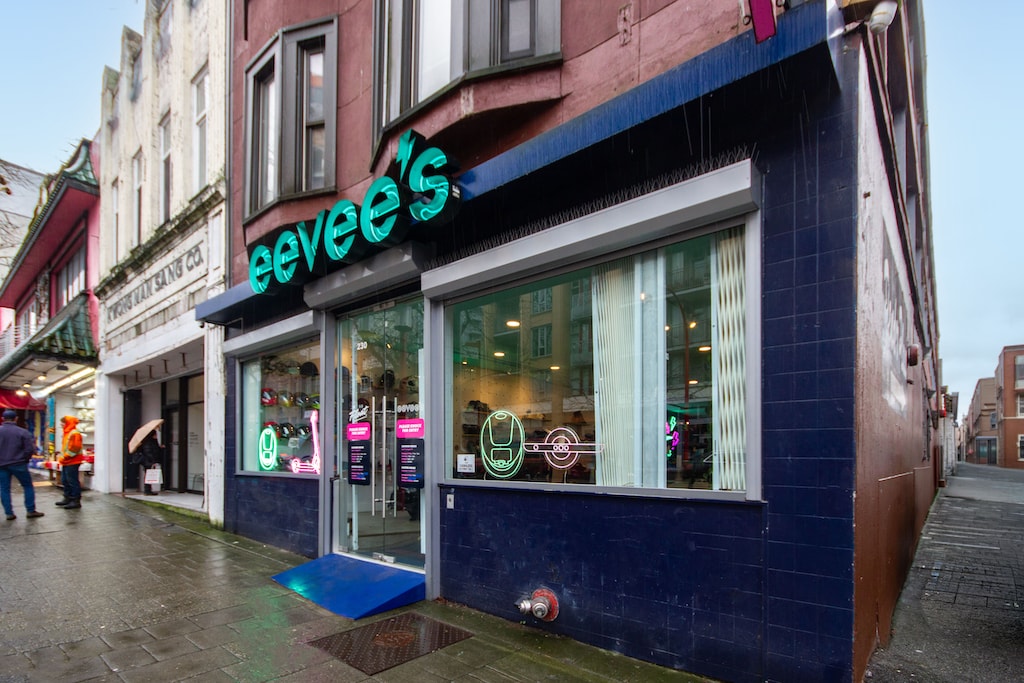 230 E Pender St, Vancouver, BC for lease Interior Photo- Image 1 of 4