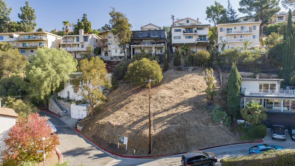 1400 Marion Dr, Glendale, CA à vendre - Autre - Image 2 de 6