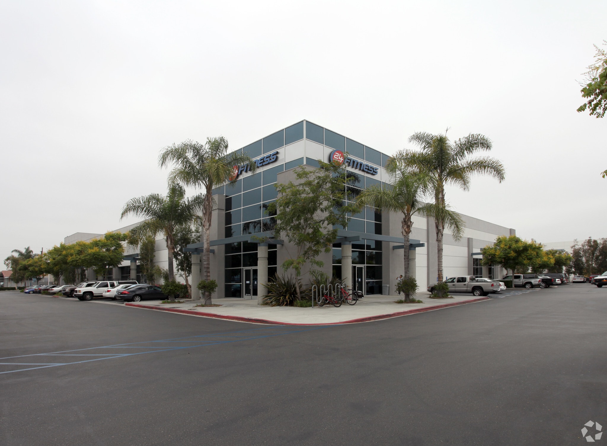 13312 Imperial Hwy, Santa Fe Springs, CA for lease Primary Photo- Image 1 of 5