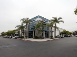 Plus de détails pour 13312 Imperial Hwy, Santa Fe Springs, CA - Commerce de détail à louer