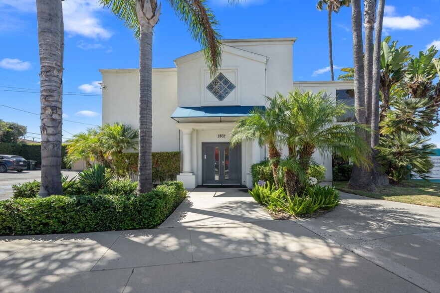 2802 Pacific Coast Hwy, Torrance, CA à vendre - Photo du bâtiment - Image 1 de 15