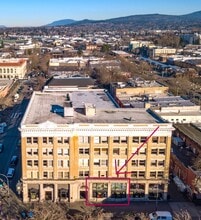 105 E Holly St, Bellingham, WA à louer Photo intérieure- Image 1 de 8