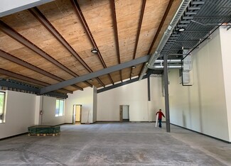 Plus de détails pour 801-815 Greenview Dr, Grand Prairie, TX - Local d'activités à louer