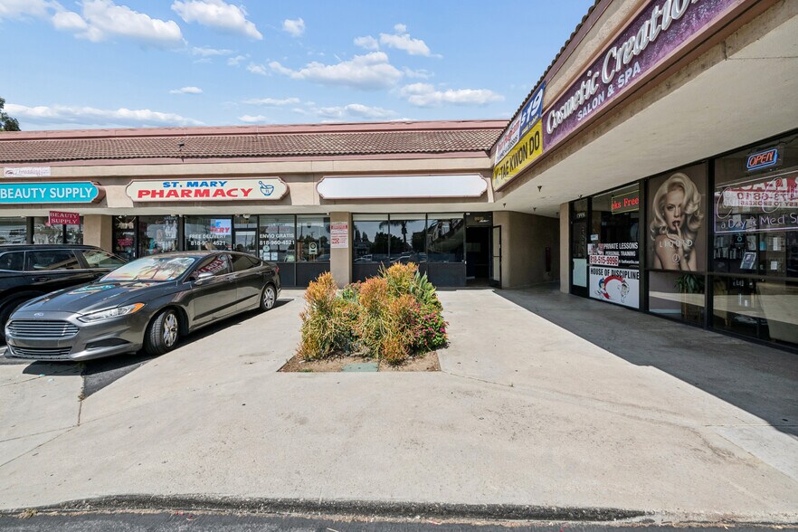 9901-9935 Topanga Canyon Blvd, Chatsworth, CA for lease - Building Photo - Image 2 of 8