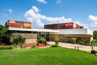 Plus de détails pour 501 W Canyon Ridge Dr, Austin, TX - Commerce de détail à louer